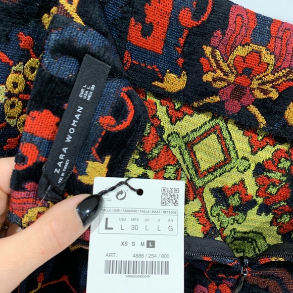 Zara tapestry tassels mini skirt Sz Large NWT - Picture 7 of 8